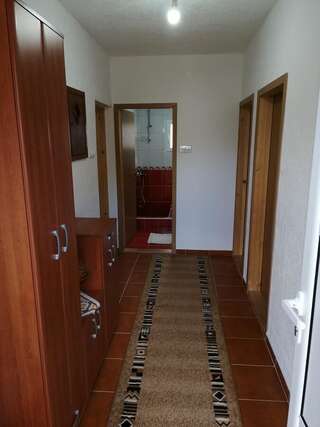 Дома для отпуска Holiday Home Zindovic Мойковац Дом с 2 спальнями-11